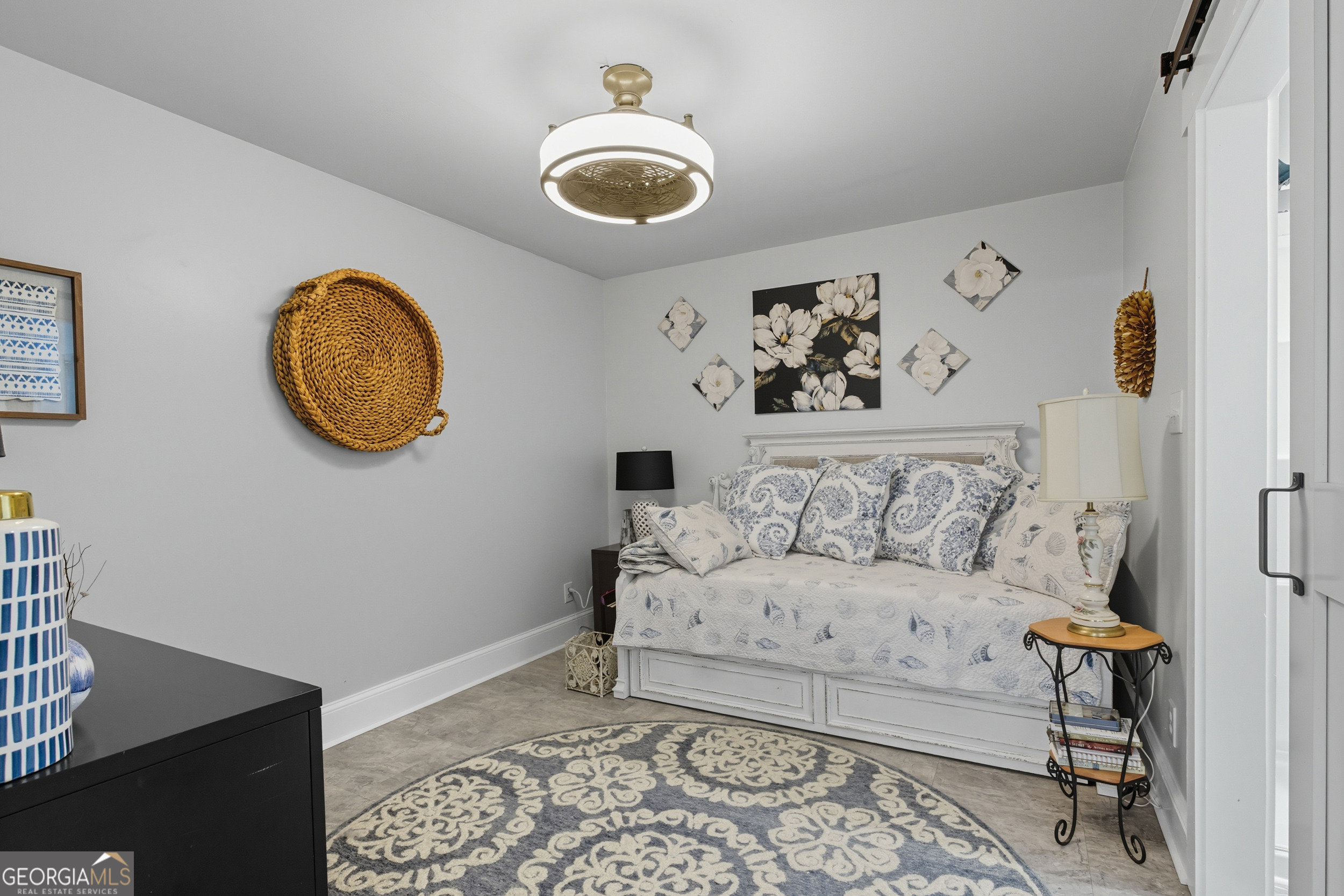 27 Rock Quarry Road Toccoa, GA 30577 - Photo 5 of 61 a living room with a couch and a window