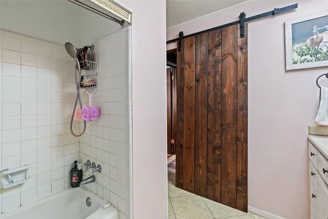 $350,000 | 775 Marlin Street, Bayou Vista, TX 77563