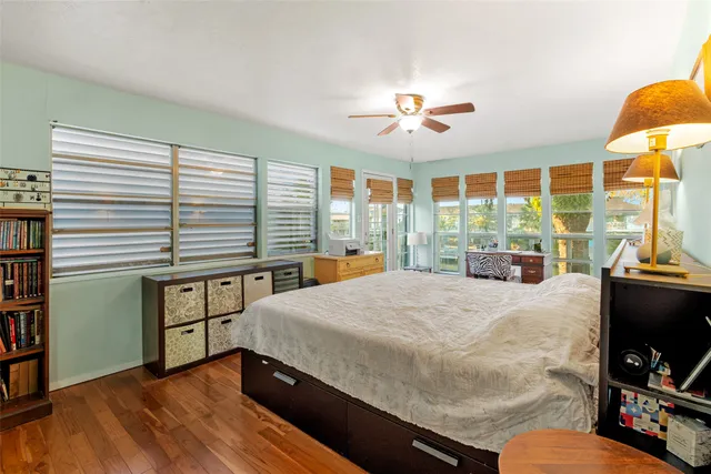 $350,000 | 775 Marlin Street, Bayou Vista, TX 77563