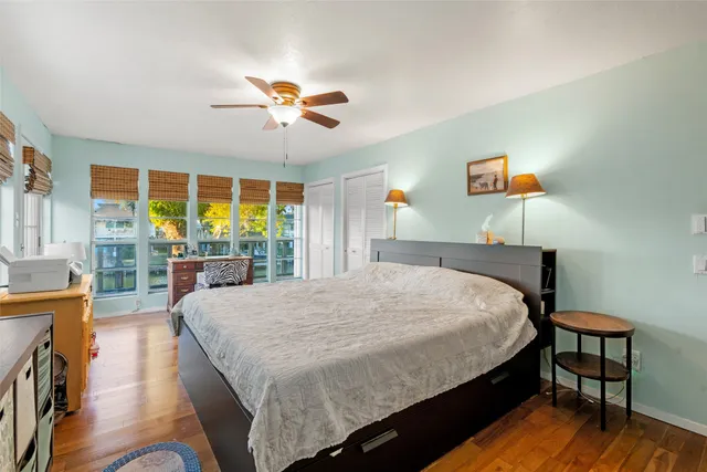 $350,000 | 775 Marlin Street, Bayou Vista, TX 77563