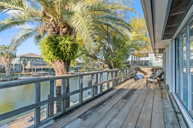 $350,000 | 775 Marlin Street, Bayou Vista, TX 77563