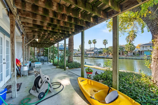 $350,000 | 775 Marlin Street, Bayou Vista, TX 77563