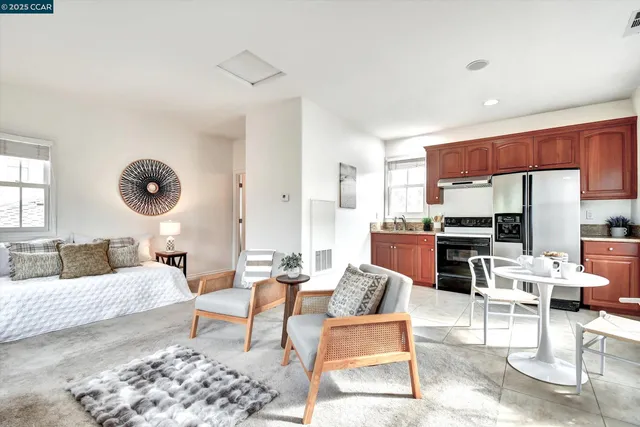 $1,710,000 | 1018 Promenade Street, Hercules, CA 94547