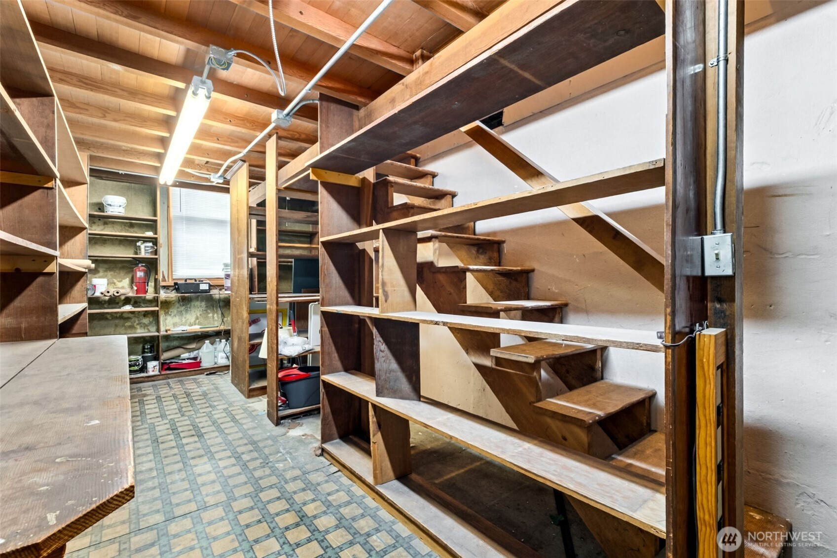 1602 Cole Street Enumclaw, WA 98022 - Photo 6 of 8 a view of entryway