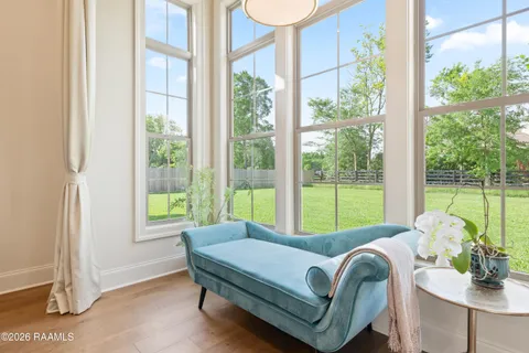 $900,000 | 201 Greyford Drive, Lafayette, LA 70503