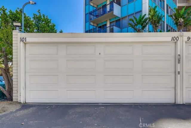$1,060,000 | 2999 East Ocean Boulevard, Long Beach, CA 90803
