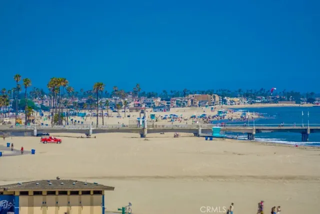$1,060,000 | 2999 East Ocean Boulevard, Long Beach, CA 90803