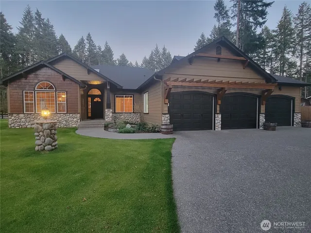 $3,900 | 1945 Southeast Van Skiver Road, Port Orchard, WA 98367