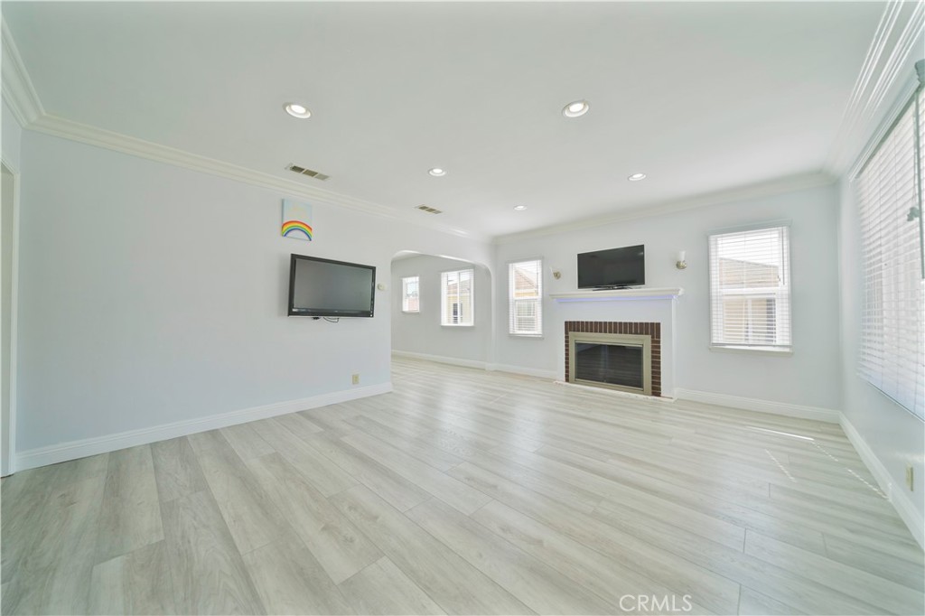 204 Elm Street, Unit A Alhambra, CA 91801 - Photo 5 of 29