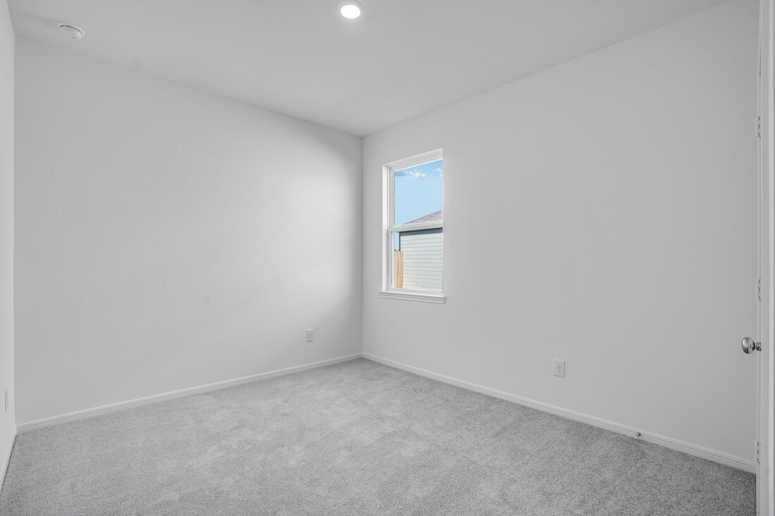 21906 Longhorn Rdg Drive Hockley, TX 77447 - Photo 10 of 26 21906 Longhorn Ridge Drive ~ Ready Now