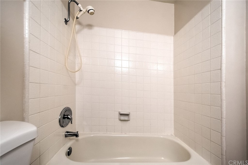 17284 Citron Irvine, CA 92612 - Photo 26 of 69