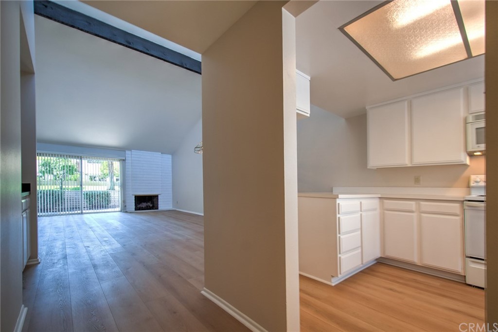 17284 Citron Irvine, CA 92612 - Photo 10 of 69