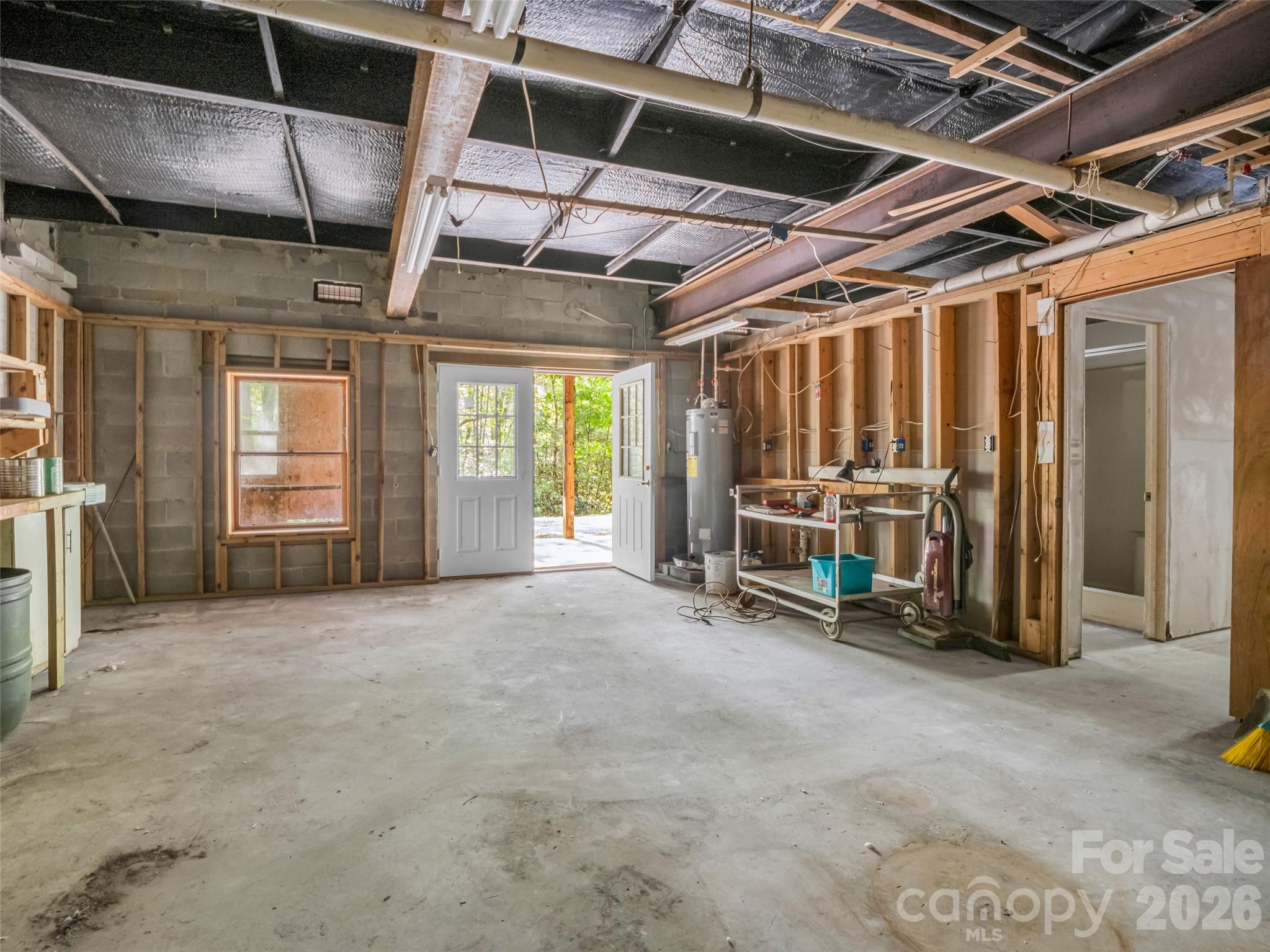 203 Rogat Road Hendersonville, NC 28792 - Photo 21 of 31 Gallery Image 21