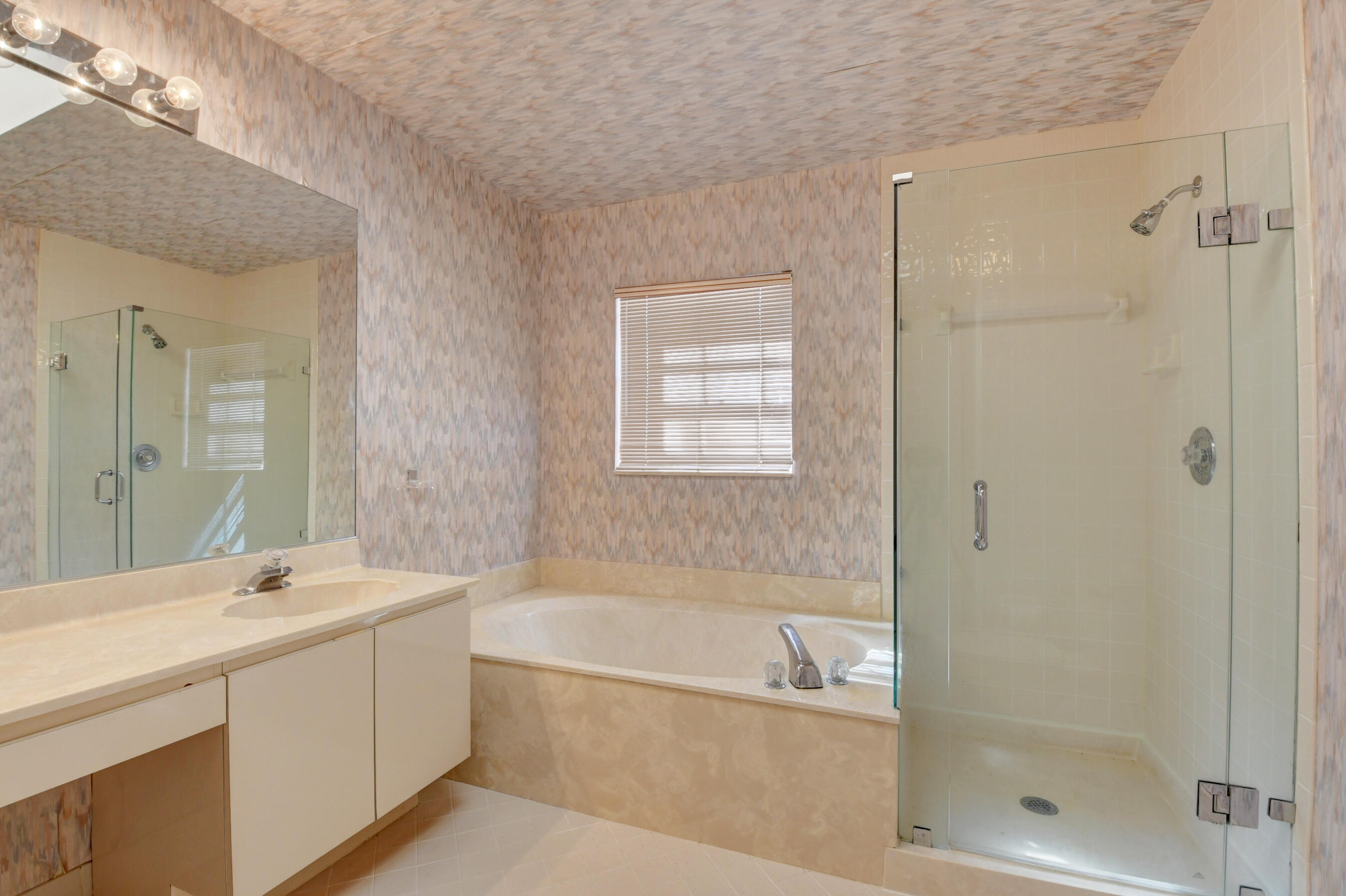 7252 Via Palomar Boca Raton, FL 33433 - Photo 26 of 67 DSC_9929_30_31_32_33