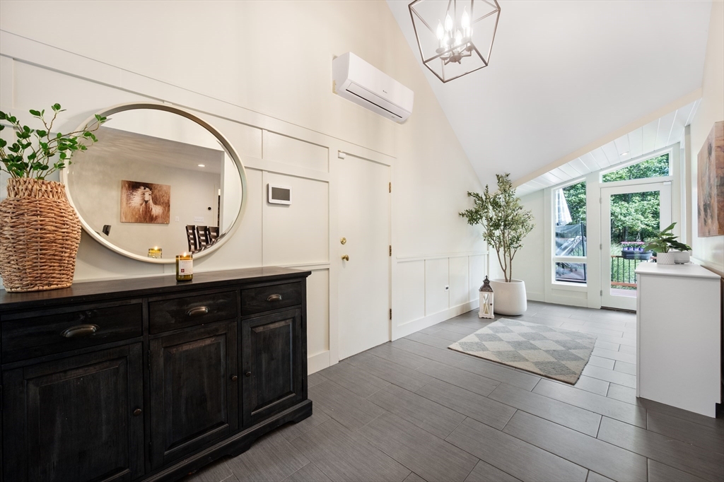 121 Daniels Road Rowley, MA 01969 - Photo 3 of 42 Gallery Image 3