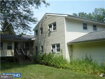 16 Perry Road East Brunswick, NJ 08816 - Photo 3 of 8