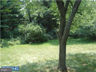 16 Perry Road East Brunswick, NJ 08816 - Photo 4 of 8