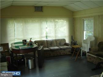 16 Perry Road East Brunswick, NJ 08816 - Photo 8 of 8