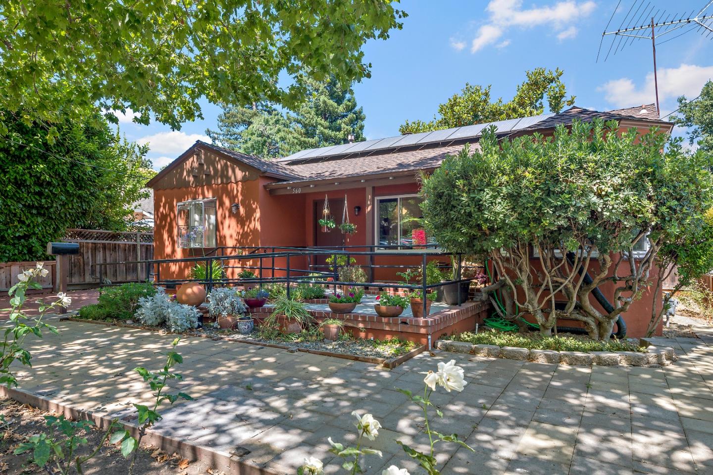 560 Franklin Street Mountain View, CA 94041 - Photo 2 of 22 a view of a house with yard and sitting area