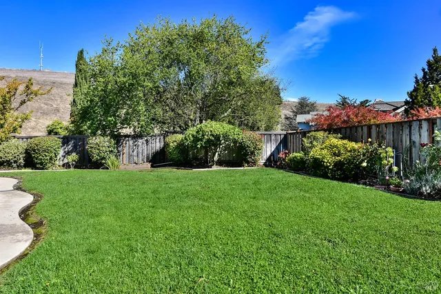 $925,000 | 2728 Terry Court, Pinole, CA 94564