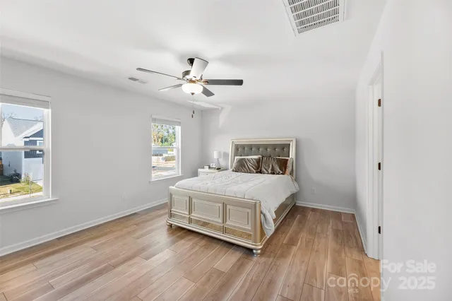 $389,000 | 145 Baucom Street, Charlotte, NC 28216