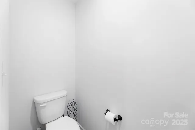 $389,000 | 145 Baucom Street, Charlotte, NC 28216