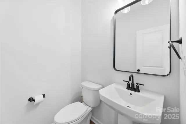 $389,000 | 145 Baucom Street, Charlotte, NC 28216