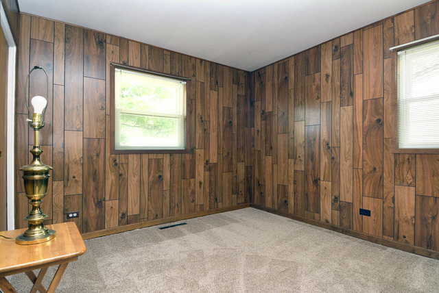 370 Dunbar Road Wauconda, IL 60084 - Photo 15 of 22 an empty room with windows