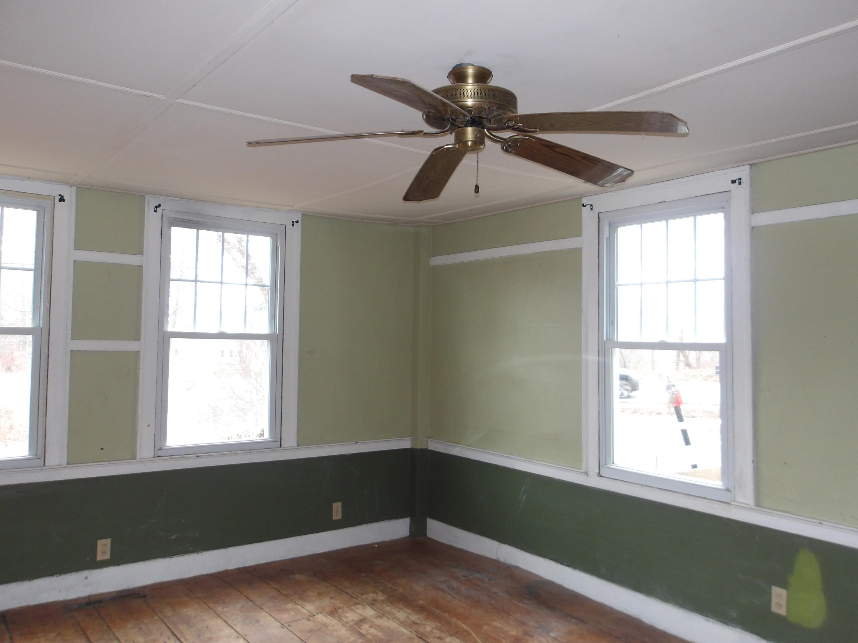 616 Old County Road Rockland, ME 04841 - Photo 12 of 43 100_3356