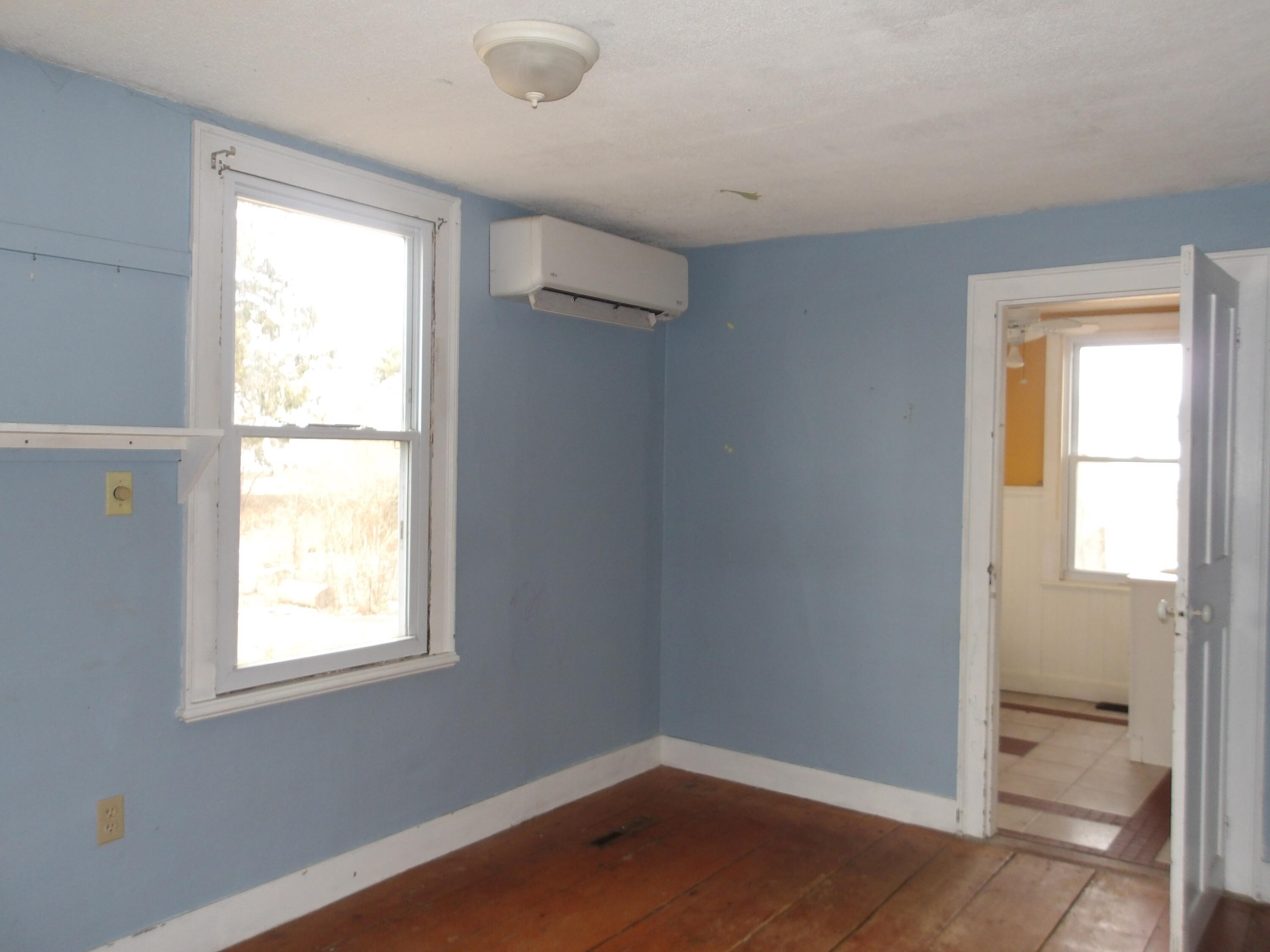 616 Old County Road Rockland, ME 04841 - Photo 18 of 43 100_3362