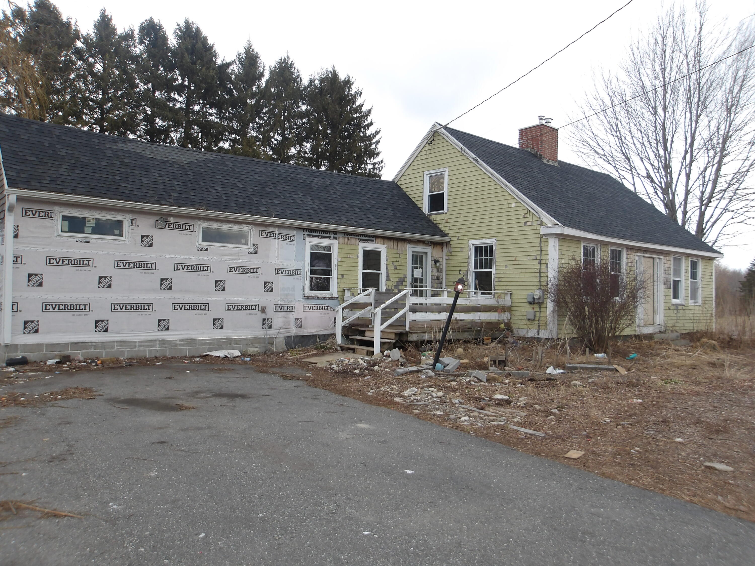 616 Old County Road Rockland, ME 04841 - Photo 2 of 43 100_3344