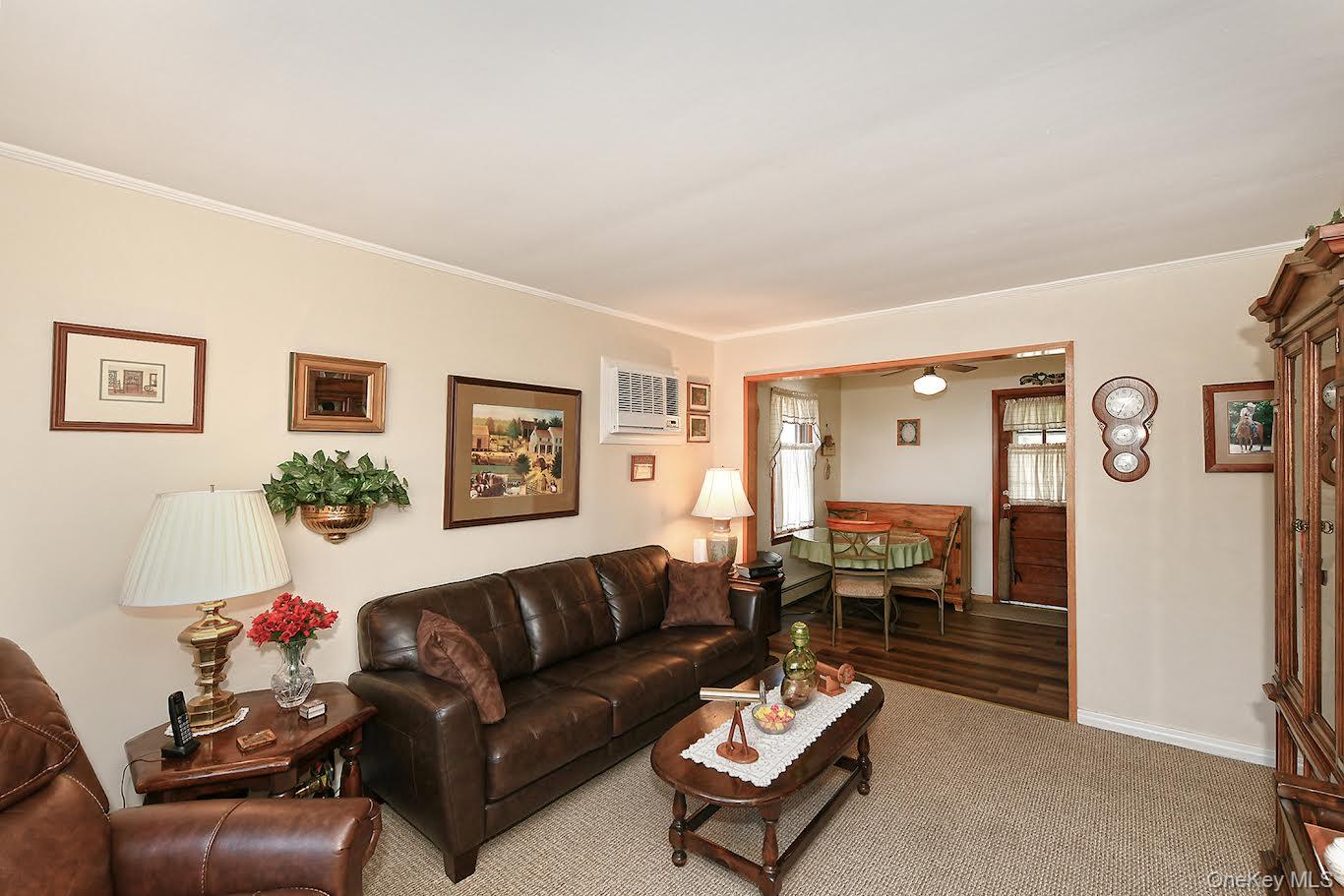3551 Condor Road Levittown, NY 11756 - Photo 4 of 16