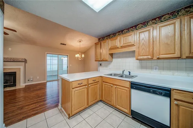 $1,750 | 1162 Britley Park Lane, Woodstock, GA 30189