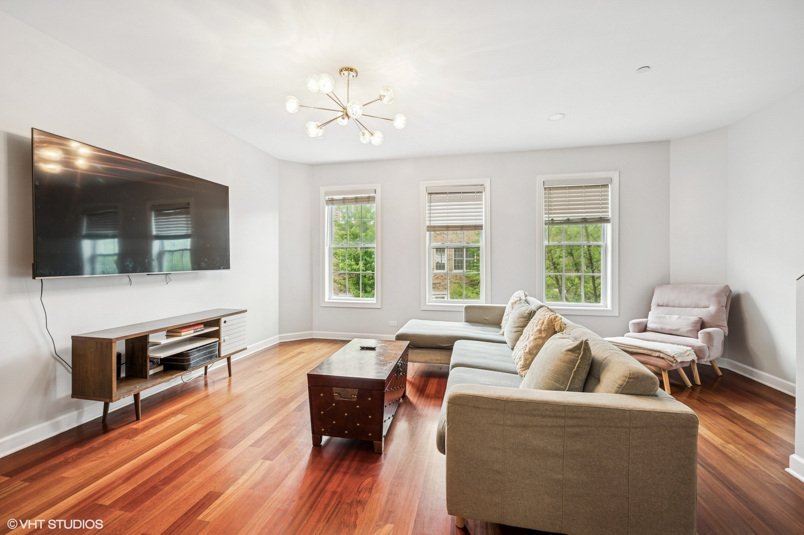 1657 Church Street Evanston, IL 60201 - Photo 13 of 26