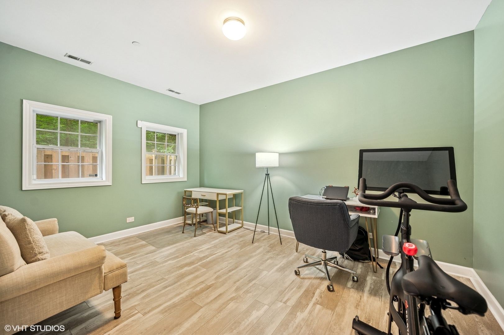 1657 Church Street Evanston, IL 60201 - Photo 4 of 26