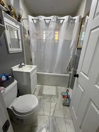 $2,700 | 31 Fifield Street, Unit 1, Watertown, MA 02472