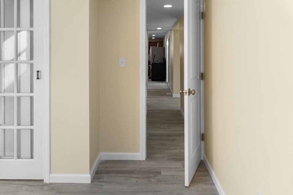 42 Pioneer Way Springfield, MA 01119 - Photo 18 of 25