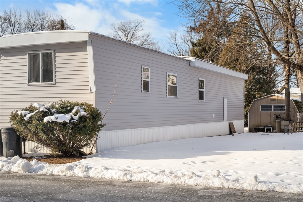 42 Pioneer Way Springfield, MA 01119 - Photo 23 of 25