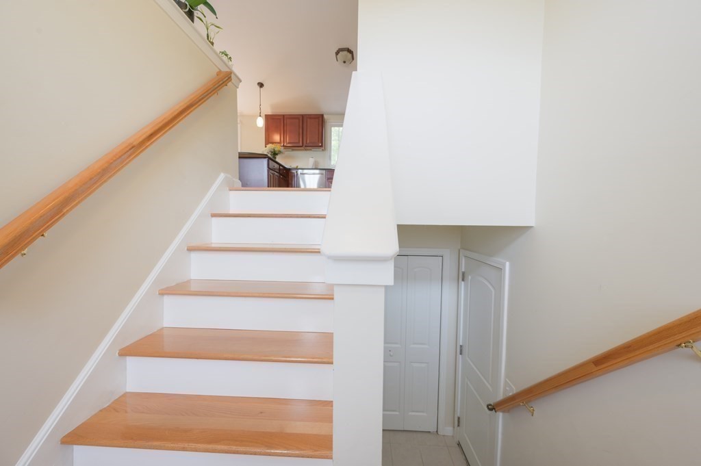 408 Sunderland Road Worcester, MA 01604 - Photo 11 of 24 a view of entryway