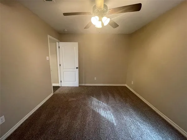 $1,650 | 3829 Branch Way, Benbrook, TX 76116