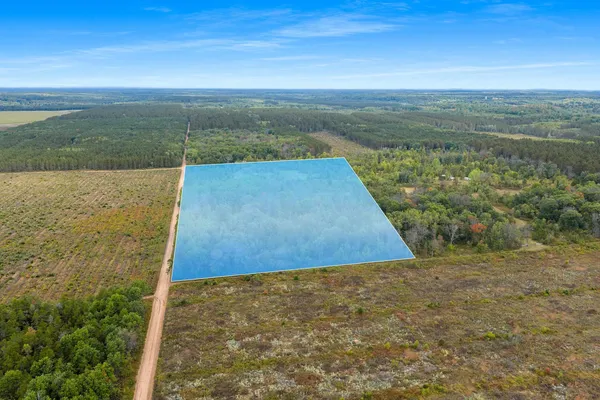 $360,000 | 1628 Road Crivitz Wi 54114, Crivitz, WI 54114