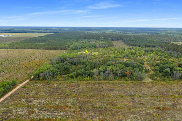 $360,000 | 1628 Road Crivitz Wi 54114, Crivitz, WI 54114