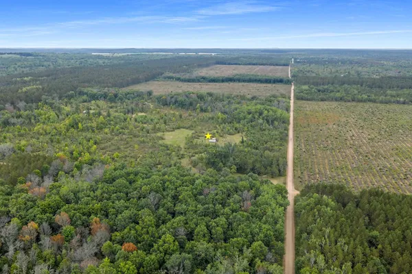 $360,000 | 1628 Road Crivitz Wi 54114, Crivitz, WI 54114