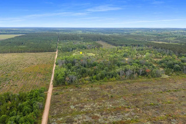 $360,000 | 1628 Road Crivitz Wi 54114, Crivitz, WI 54114