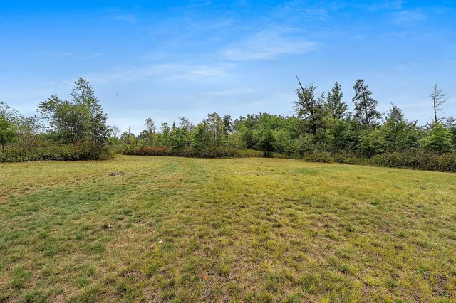 $360,000 | 1628 Road Crivitz Wi 54114, Crivitz, WI 54114