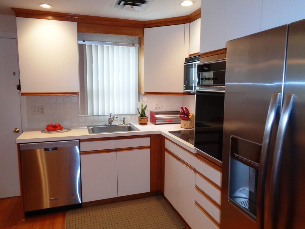 39 Althea Road Randolph, MA 02368 - Photo 11 of 29 Gallery Image 11