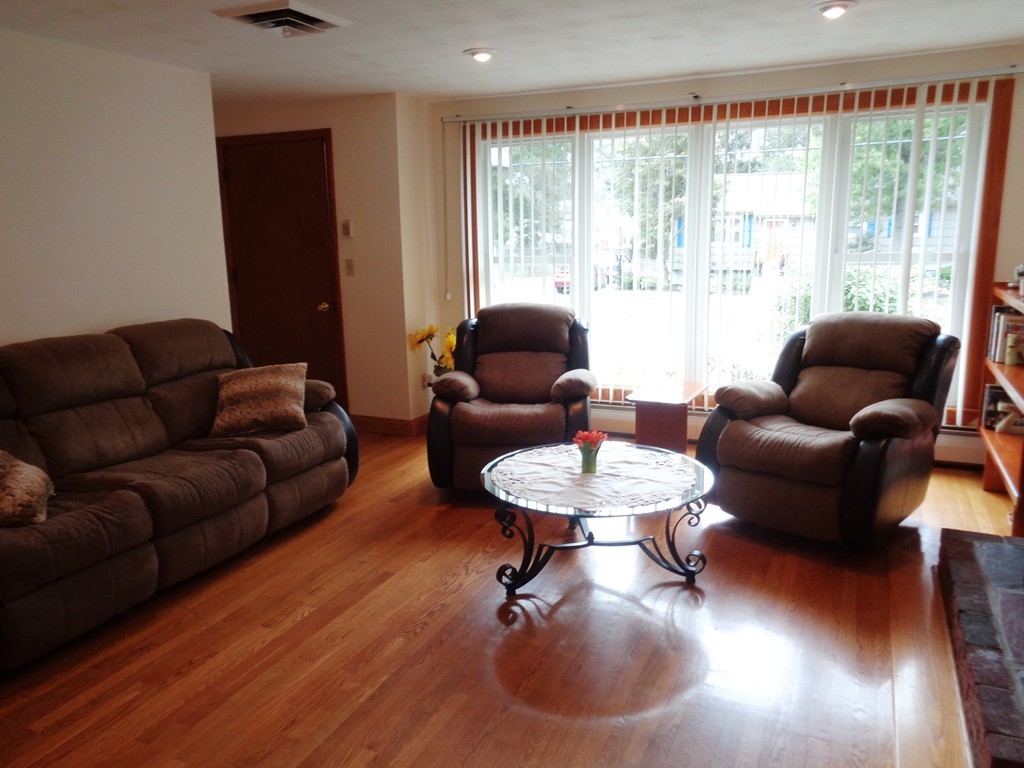 39 Althea Road Randolph, MA 02368 - Photo 3 of 29 Gallery Image 3