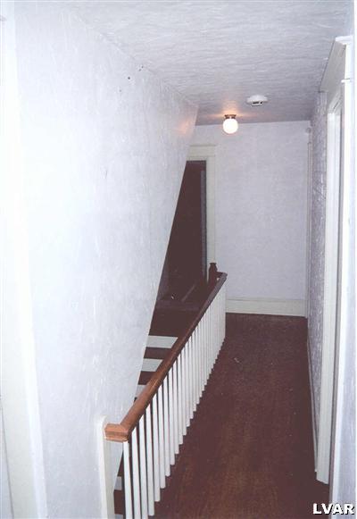 0 Hc Gilbert, PA 18331 - Photo 11 of 17 a view of a hallway with staircase