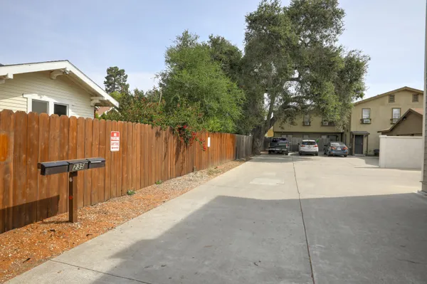 $1,295,000 | 235 North 8th Street, Santa Paula, CA 93060