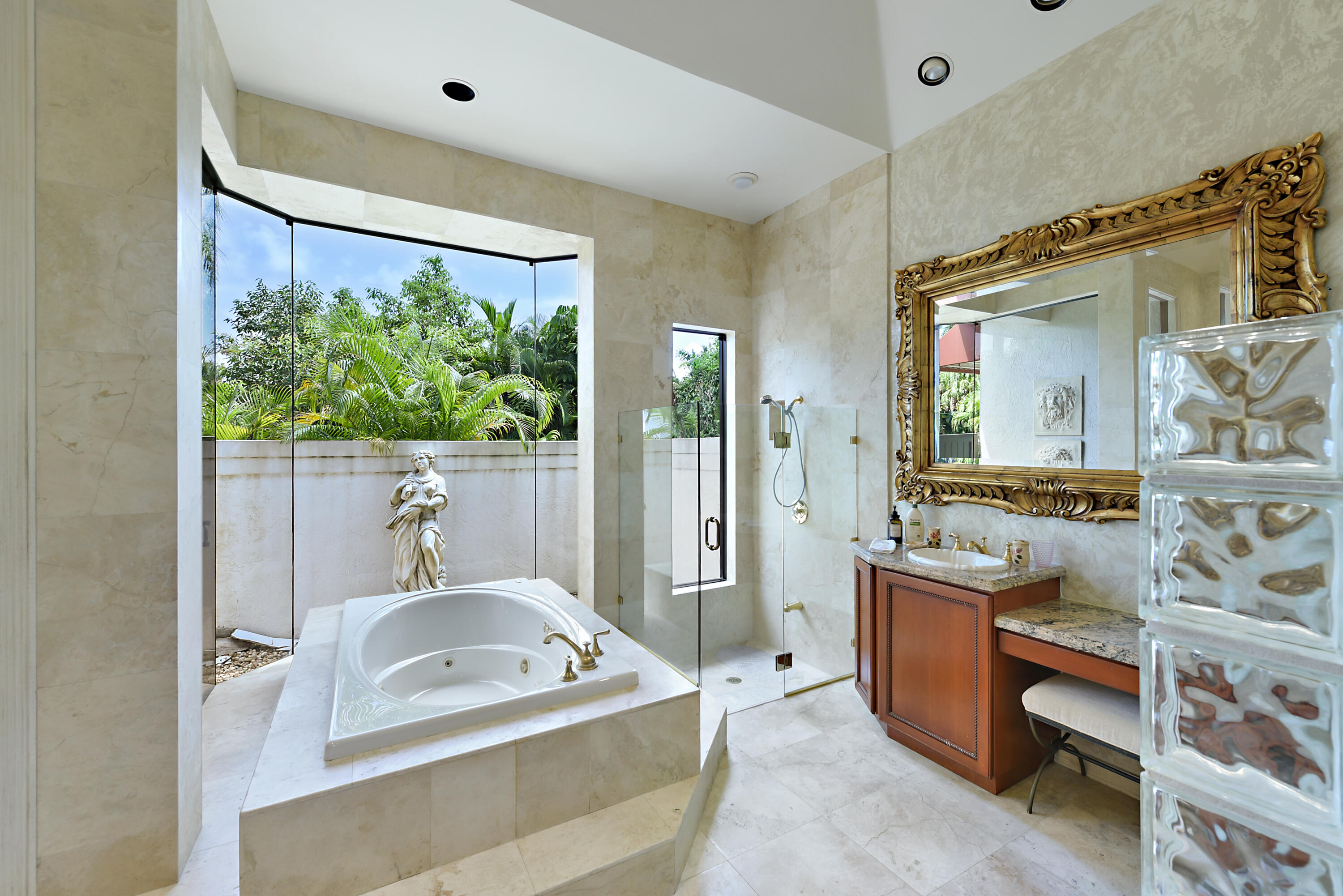 6923 Queenferry Circle Boca Raton, FL 33496 - Photo 14 of 82 primary bathroom